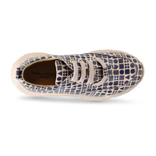 Load image into Gallery viewer, Classic Print Lavender Leather Sneaker
